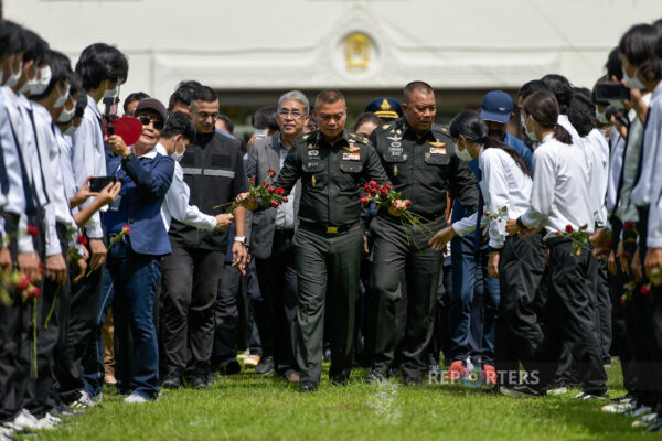 บลูบังเกอร์ (4)