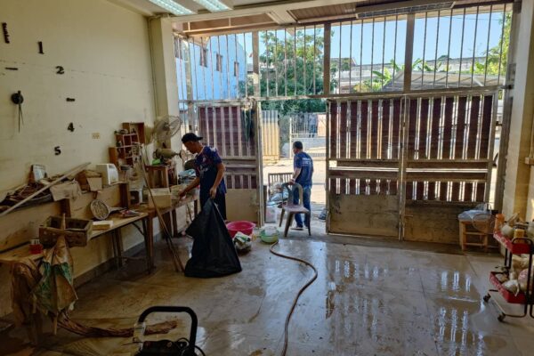 อาสาน้ำท่วมหาดใหญ่ (1)