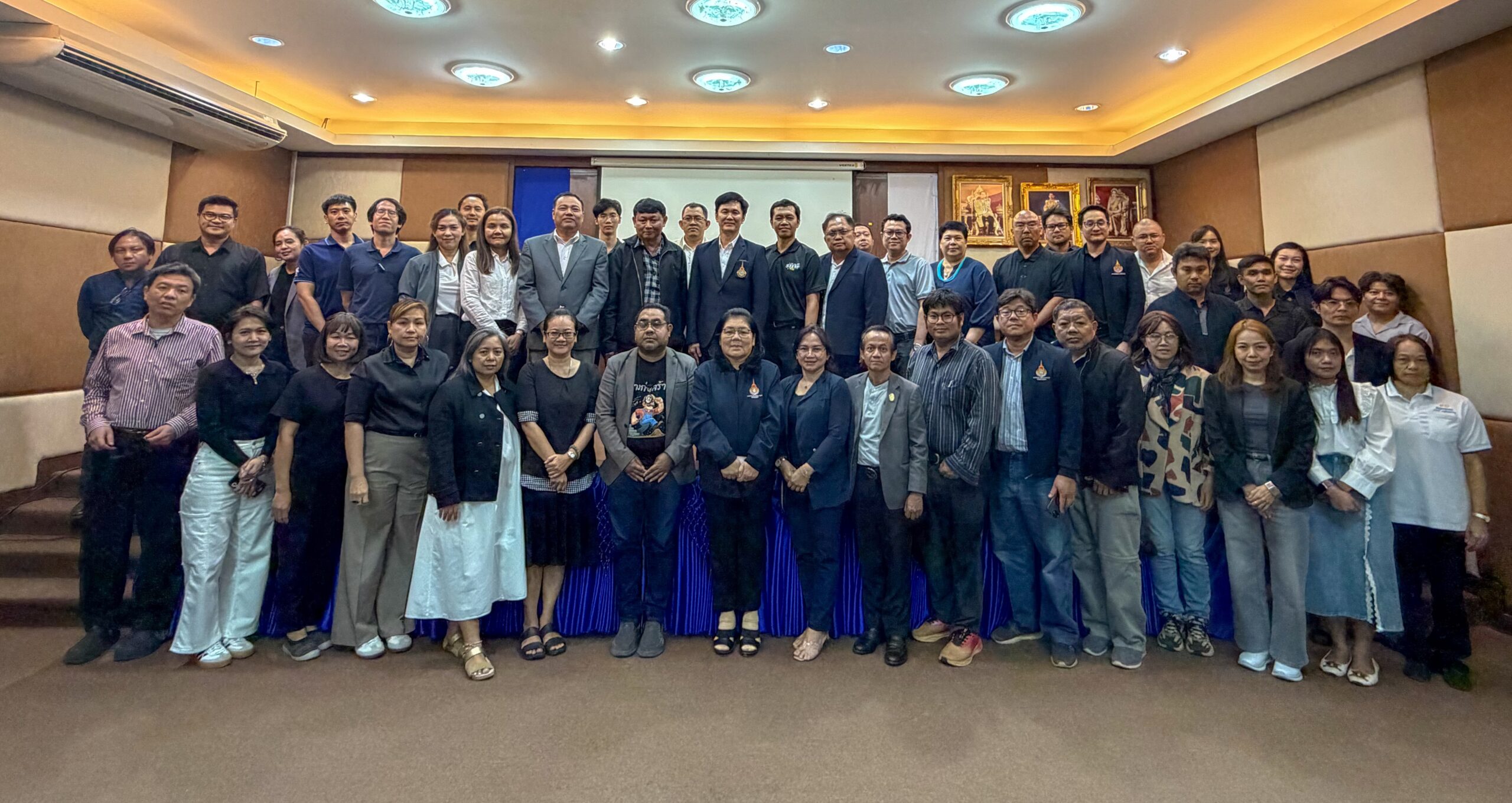 โครงการพัฒนาอาจารย์เข้าสู่ตำแหน่งทางวิชาการ (ศ., รศ., ผศ.)