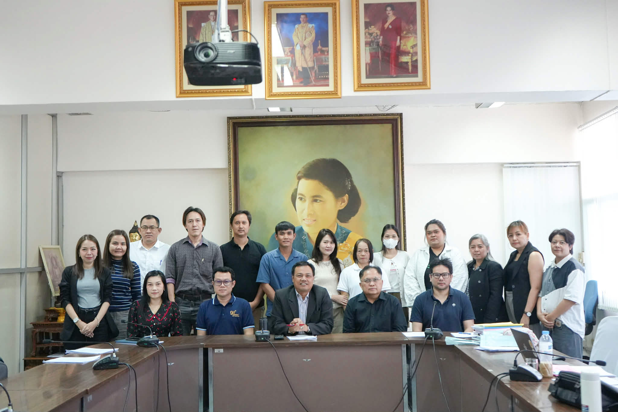 คณบดีคณะวิศวกรรมศาสตร์ฯ ประชุมคณะกรรมการจัดตารางเรียน ตารางสอน  เตรียมความพร้อมการจัดการศึกษา ปีการศึกษา 2569