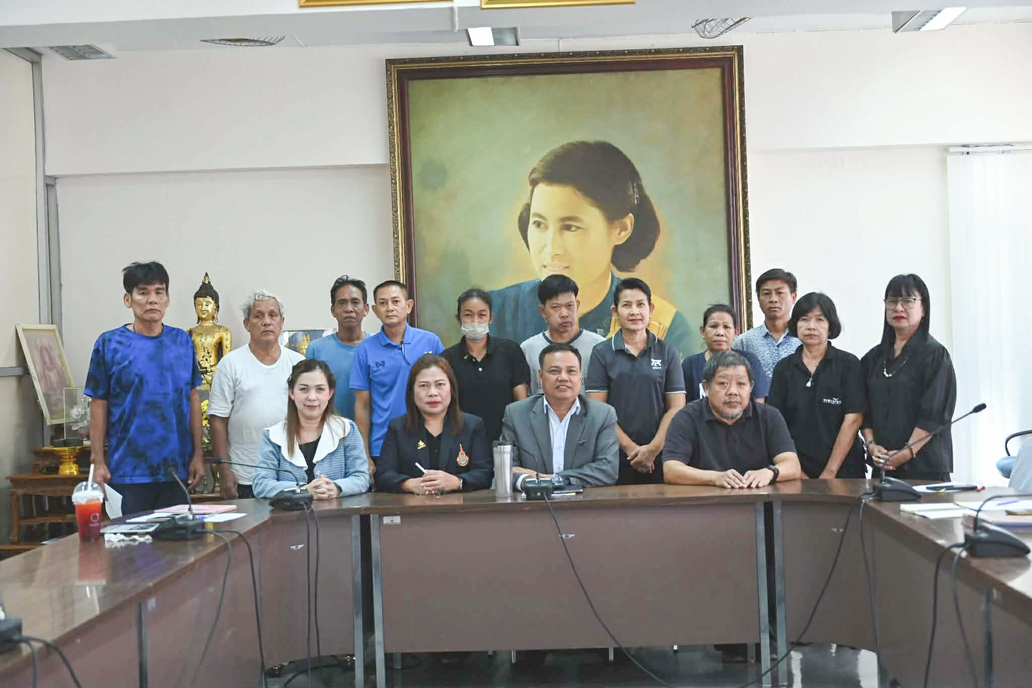 คณะวิศวกรรมศาสตร์และสถาปัตยกรรมศาสตร์ ประชุมติดตามผลการดำเนินงานแผนกบริการ เตรียมความพร้อมก่อนเปิดภาคการศึกษา