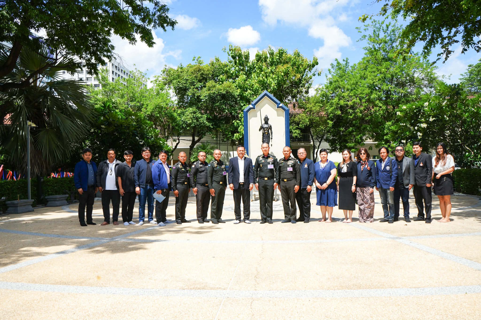 คณะวิศวกรรมศาสตร์และสถาปัตยกรรมศาสตร์ กระชับความสัมพันธ์หน่วยงานเครือข่าย ร่วมหารือแนวทางความร่วมมือกับกองพันทหารม้าที่ 3 กรมทหารม้าที่ 1 รักษาพระองค์