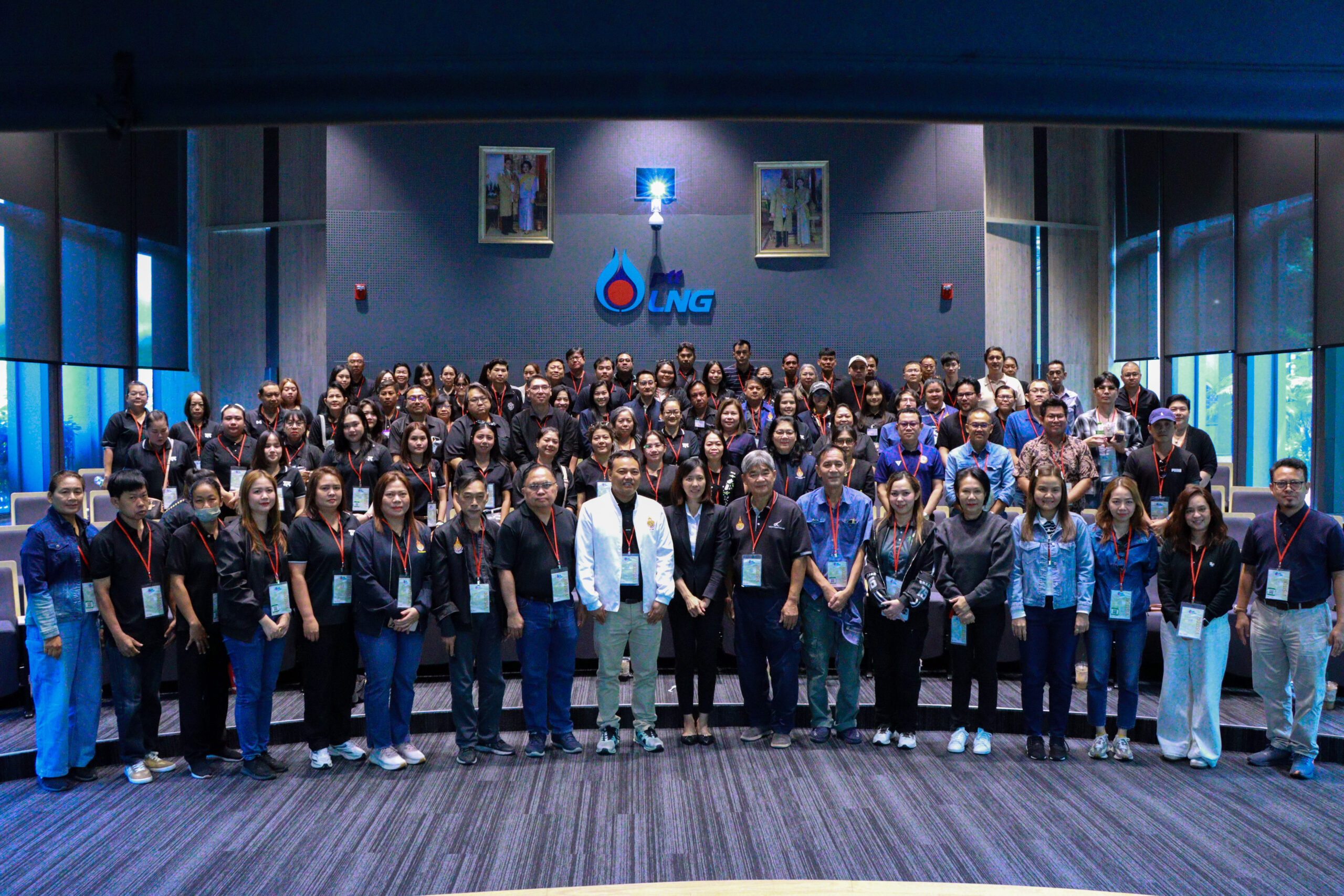 คณะวิศวกรรมศาสตร์และสถาปัตยกรรมศาสตร์ ศึกษาดูงานด้านนวัตกรรมพลังงานสะอาด ณ บริษัท พีทีที แอลเอ็นจี จำกัด