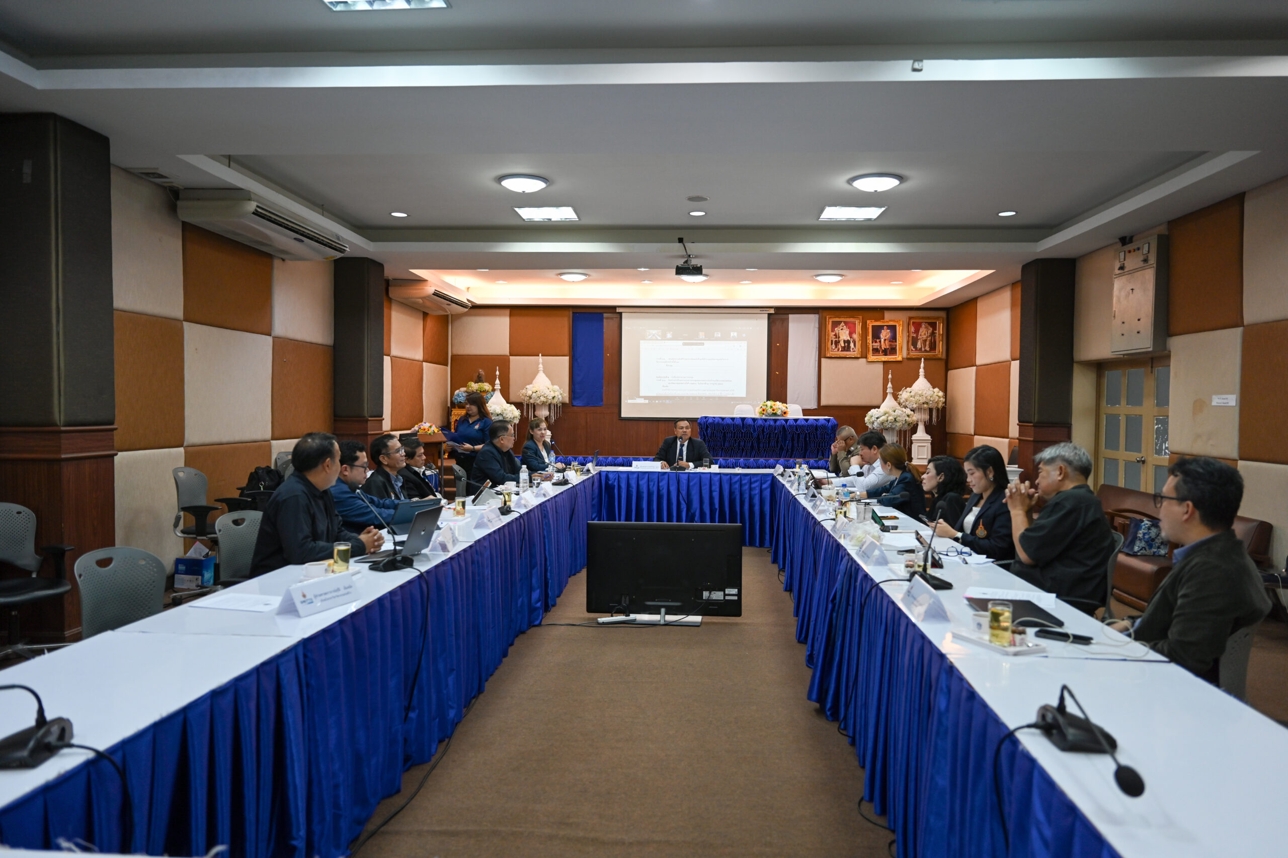 คณะวิศวกรรมศาสตร์และสถาปัตยกรรมศาสตร์  ประชุมคณะกรรมการประจำคณะ ครั้งที่ 4/2569
