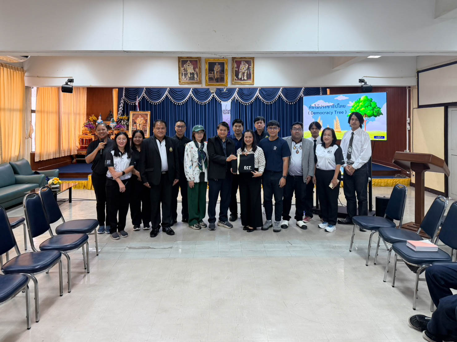 สโมสรนักศึกษา ร่วมกับศูนย์ส่งเสริมการมีส่วนร่วมของพลเมืองที่ 1  สำนักงานคณะกรรมการการเลือกตั้ง ถ่ายทอดความรู้สู่รุ่นน้อง เสริมสร้างความเป็นพลเมืองคุณภาพ