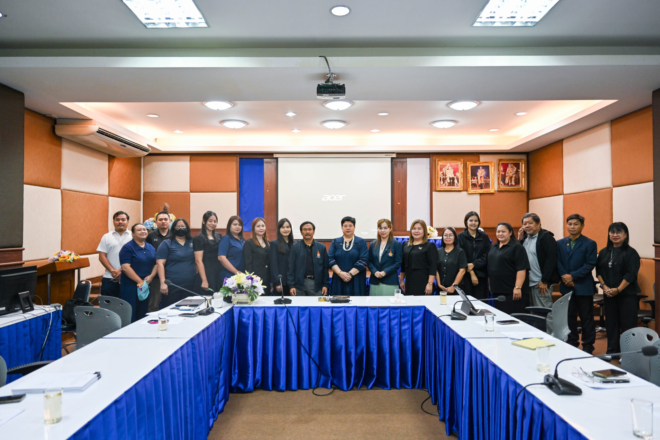 คณะวิศวกรรมศาสตร์และสถาปัตยกรรมศาสตร์  ประชุมเตรียมความพร้อมกิจกรรมมุทิตาจิต “ร้อยเรียงคุณค่า สานสายใยแห่งความผูกพัน”
